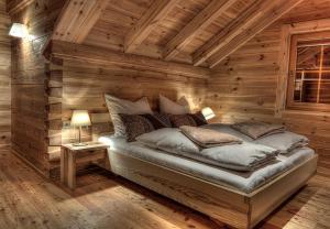 Ένα ή περισσότερα κρεβάτια σε δωμάτιο στο Chalet4You +25 φωτογραφίες