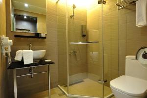 Bagno di Forward Suites II