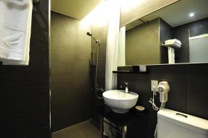 Bagno di Forward Suites II