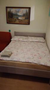 
Łóżko lub łóżka w pokoju w obiekcie Mieszkanie z Widokiem
