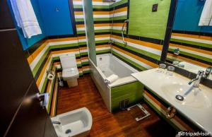 Ванная комната в Hotel Ritual Torremolinos- Adults Only