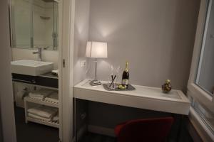 Koupelna v ubytování MILLINA SUITES IN NAVONA