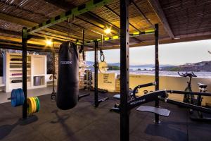 Fitness centrum a/nebo fitness zařízení v ubytování Paros Agnanti Resort & Spa