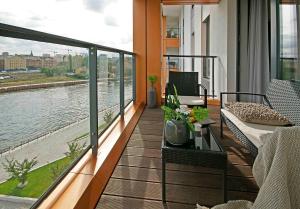 Balkón alebo terasa v ubytovaní IRS ROYAL APARTMENTS Apartamenty IRS Brabank