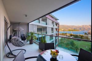 En balkong eller terrasse på Premier LUX apartment