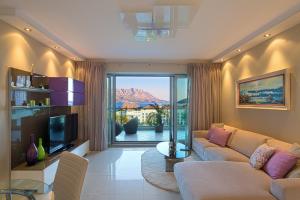 Afbeelding uit fotogalerij van Premier LUX apartment in Budva