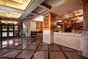 Vstupní hala nebo recepce v ubytování Charming City Songshan Hotel