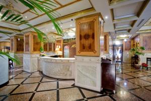 De lobby of receptie bij Charming City Songshan Hotel