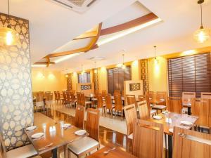 Restaurace v ubytování Samudra Mysore
