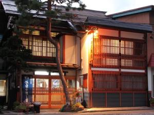 Budova, kde se ryokan nachází