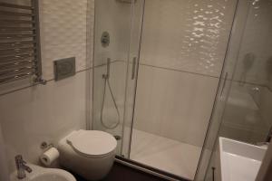 Koupelna v ubytování MILLINA SUITES IN NAVONA