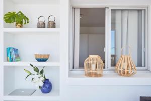 Fotografie z fotogalerie ubytování Sunny Beachfront Escape v destinaci Castelldefels