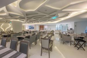 Restaurace v ubytování Meliá Maputo Sky