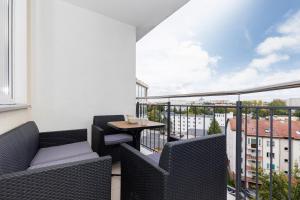 Balkón nebo terasa v ubytování Apartament Sunrise Spacerowa by Noclegi Renters