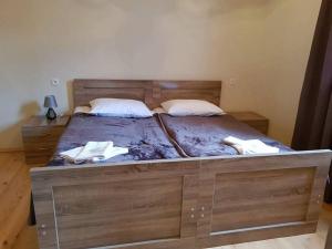 Voodi või voodid majutusasutuse Guesthouse Guram Baba toas