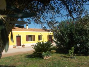 Сад в Agriturismo Ezzi Mannu