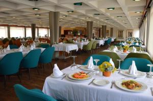 Restoran või mõni muu söögikoht majutusasutuses D'Acosta Hotel Sochagota