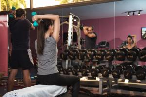Fitness centrum a/nebo fitness zařízení v ubytování Mist Hotel & Spa