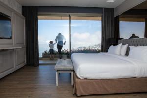 Postel nebo postele na pokoji v ubytování Mist Hotel & Spa