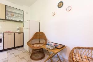 Kuchyň nebo kuchyňský kout v ubytování Apartment Carmen by El-Pi Tours