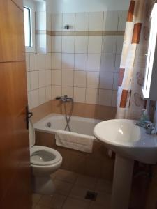 Kúpeľňa v ubytovaní Ageri + 20 fotografií