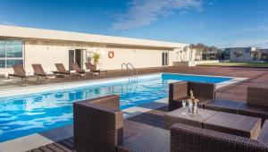 Πισίνα στο ή κοντά στο Lagoon Beach Hotel Apartments