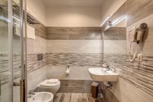 Vannituba majutusasutuses Hotel Osimar