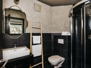 Kúpeľňa v ubytovaní HEART - Manufaktur Appartements