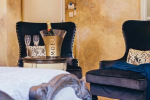 Posedenie v ubytovaní Plaza Marchi Old Town - MAG Quaint & Elegant Boutique Hotels