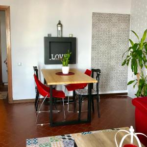 Zdjęcie z galerii obiektu Torre de la Roca INDUSTRIAL69 w mieście Torremolinos