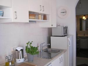 Gallery image of Apartments & Rooms Luna in Bol