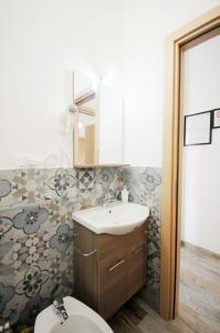 A bathroom at Cortesia 4