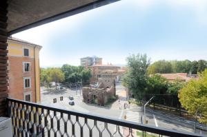 The surrounding neighborhood or a neighborhood close to a vendégházakat