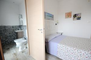 A bathroom at Cortesia 4 Még 28 kép