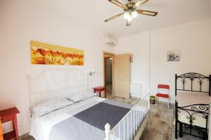 A bed or beds in a room at Cortesia 4