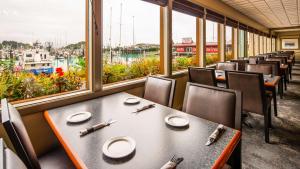 Εστιατόριο ή άλλο μέρος για φαγητό στο Best Western Valdez Harbor Inn +13 φωτογραφίες