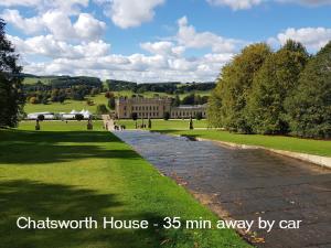 ShirebrookにあるMeadow View, luxury home in heart of Englandのギャラリーの写真