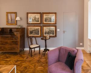 Posedenie v ubytovaní ViandanteHome, Luxury Rooms