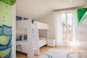 Ein Bett oder Betten in einem Zimmer der Unterkunft Chalet D