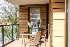 Balkon lub taras w obiekcie Luxury Apartment Bursztynowa