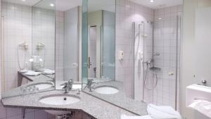 Vannituba majutusasutuses Central Hotel Löwen
