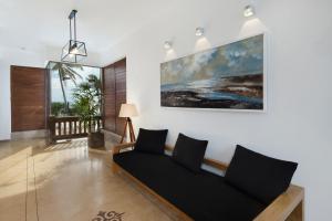 Χώρος καθιστικού στο Lucky Elephant Hotel +40 φωτογραφίες