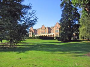 Foto da galeria de Easthampstead Park em Bracknell