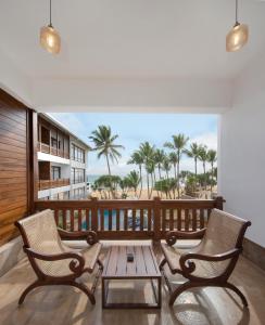 Πισίνα στο ή κοντά στο Lucky Elephant Hotel