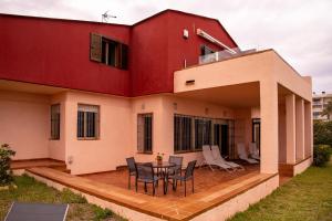 Zdjęcie z galerii obiektu Chalet Geraneos 3 w mieście Torrevieja