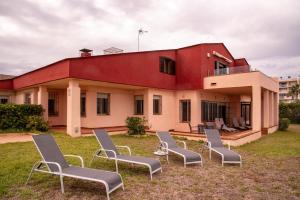 Zdjęcie z galerii obiektu Chalet Geraneos 3 w mieście Torrevieja +37 zdjęć