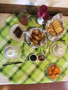 Opcije za doručak na raspolaganju gostima u objektu Agriturismo Gelso