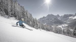 Loewe Dolomites im Winter