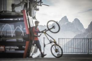 Radfahren an der Unterkunft Loewe Dolomites oder in der Nähe