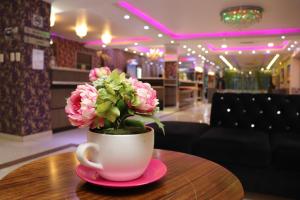 Luxsurにあるレストランまたは飲食店
